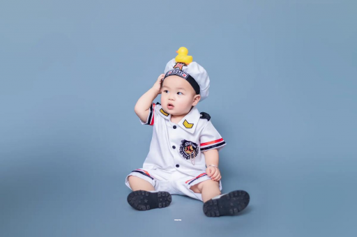 吉安怀孕初期突然胸不涨了